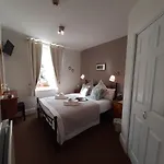 Oda ve Kahvaltı Harvington House 4*
