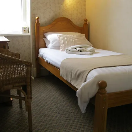 Harvington House Bed & Breakfast