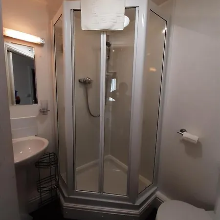 Harvington House Bed & Breakfast