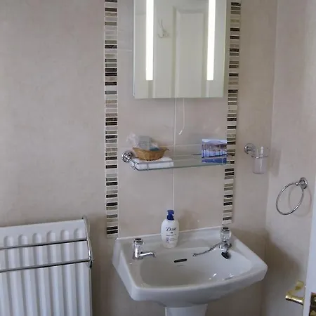 Bed & Breakfast Harvington House